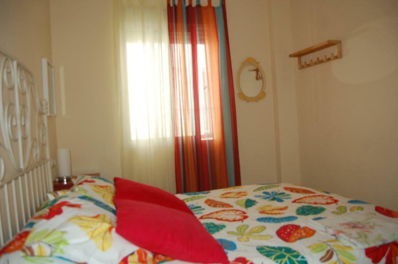 Apartamento Verde, Tranquilo, 2 D, Parking Opcional Seville Luaran gambar